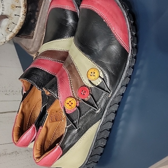 Sz 37 Spring Strep Colorful Striped Leather Shoes - Picture 4 of 5